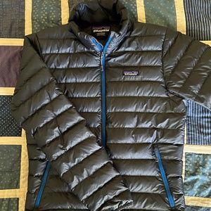 $249 PATAGONIA DOWN SWEATER JACKET FORGE GREY BLUE SMALL snap-t fleece puffer